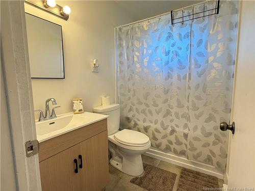 1515 Alexander Dr, Bathurst, NB 