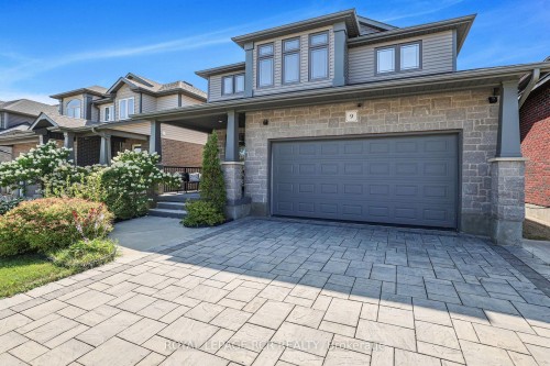 9 Mcintyre Lane, East Luther Grand Valley, ON 