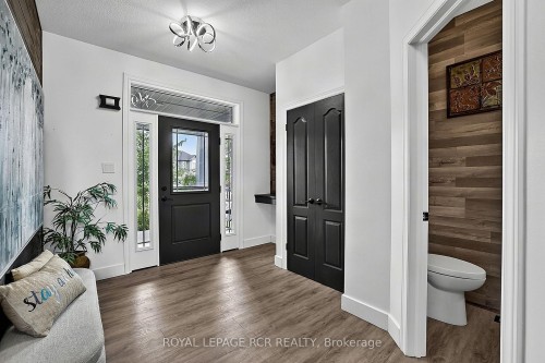 9 Mcintyre Lane, East Luther Grand Valley, ON 