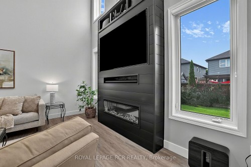 9 Mcintyre Lane, East Luther Grand Valley, ON 