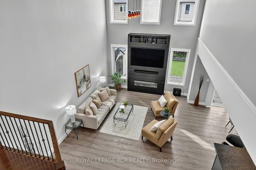 9 Mcintyre Lane, East Luther Grand Valley, ON 