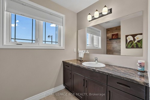 9 Mcintyre Lane, East Luther Grand Valley, ON 