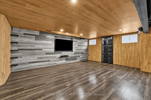 9 Mcintyre Lane, East Luther Grand Valley, ON 