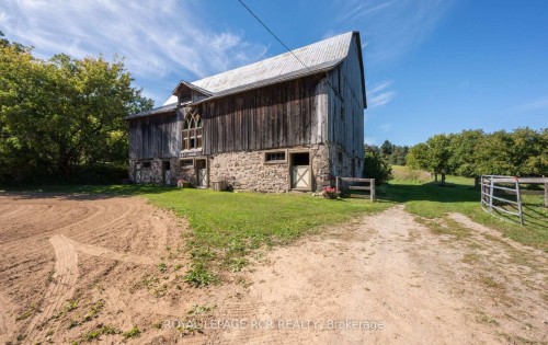 1438 Concession 3 Road, Adjala-Tosorontio, ON 