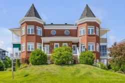 1442 Rue Gaston-Miron Lévis (Desjardins), QC G6W 8E7
