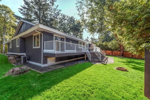 3361 Redden Rd, Nanoose Bay, BC 