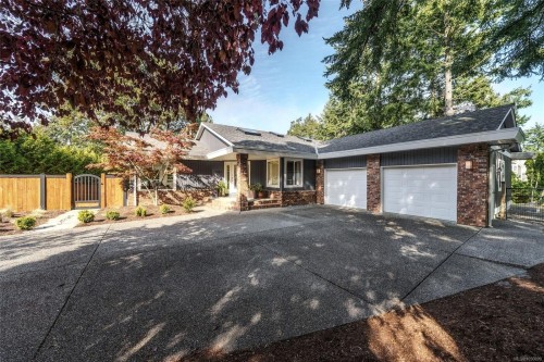 3361 Redden Rd, Nanoose Bay, BC 