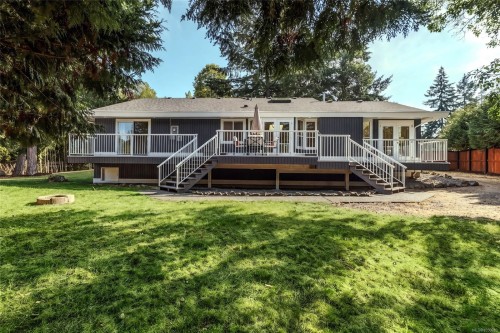 3361 Redden Rd, Nanoose Bay, BC 