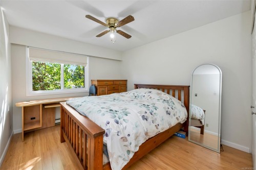 #310-853 Selkirk Ave, Esquimalt, BC 