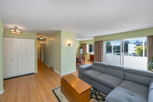 #310-853 Selkirk Ave, Esquimalt, BC 
