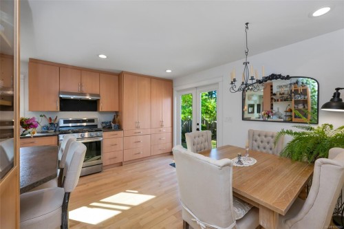 4826 West Saanich Rd, Saanich, BC 