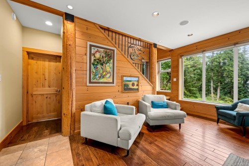 652 Fox Rd, Quadra Island, BC 