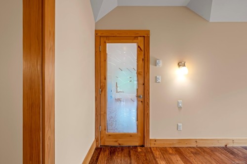 652 Fox Rd, Quadra Island, BC 
