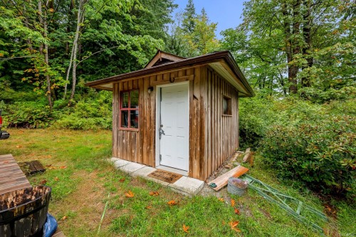 652 Fox Rd, Quadra Island, BC 