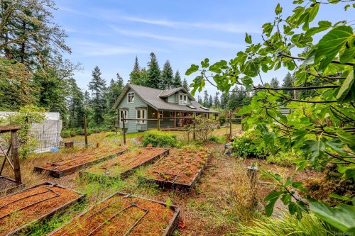 652 Fox Rd, Quadra Island, BC 