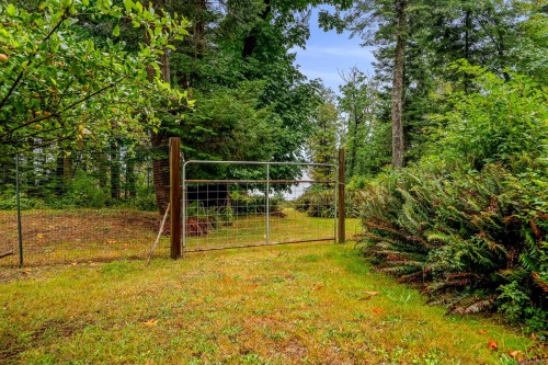 652 Fox Rd, Quadra Island, BC 