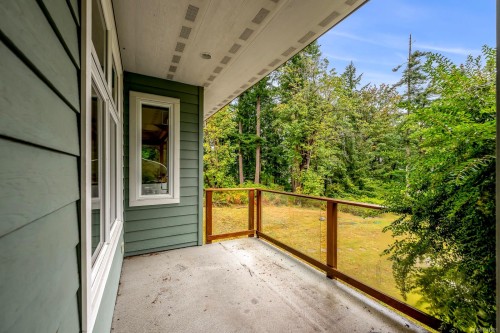 652 Fox Rd, Quadra Island, BC 