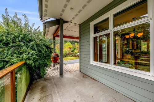 652 Fox Rd, Quadra Island, BC 