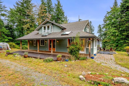 652 Fox Rd, Quadra Island, BC 