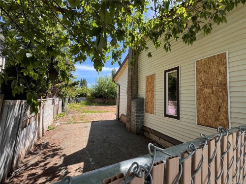 365 Carolyn Rd, Campbell River, BC 