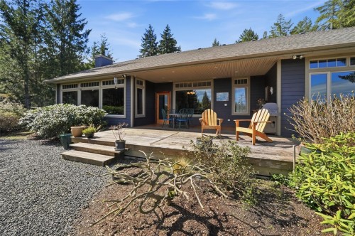 1195 Spider Lake Rd, Qualicum Beach, BC 