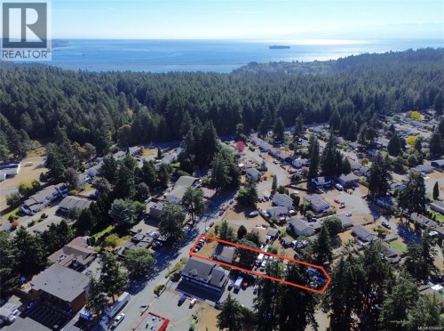 589 Ledsham Rd, Colwood, BC 