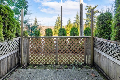 #2-8 White St, Ladysmith, BC 