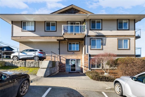 #2-8 White St, Ladysmith, BC 