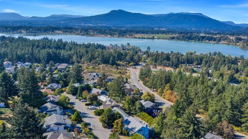 1487 Thomson Terr, Duncan, BC 
