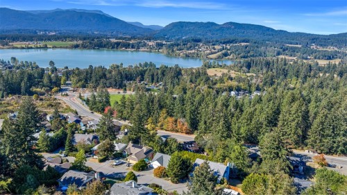 1487 Thomson Terr, Duncan, BC 