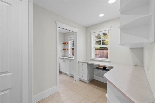 647 Temple St, Parksville, BC 