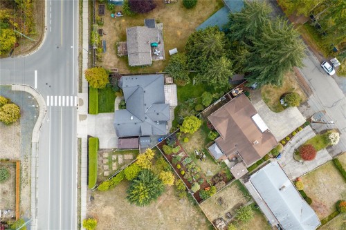 647 Temple St, Parksville, BC 