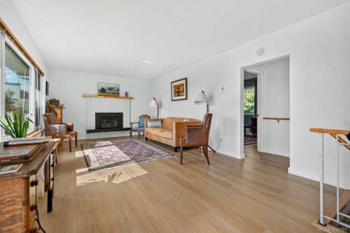 2158 Downey Ave, Comox, BC 