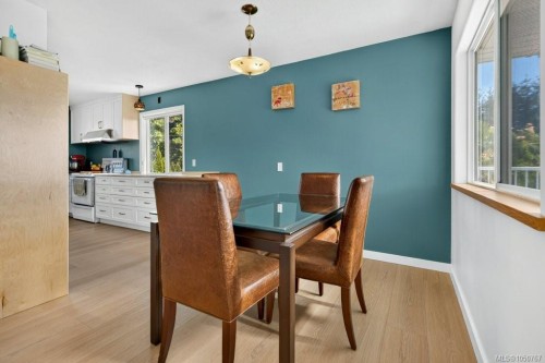 2158 Downey Ave, Comox, BC 
