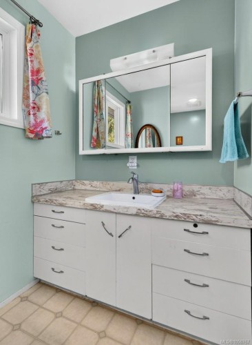 2158 Downey Ave, Comox, BC 