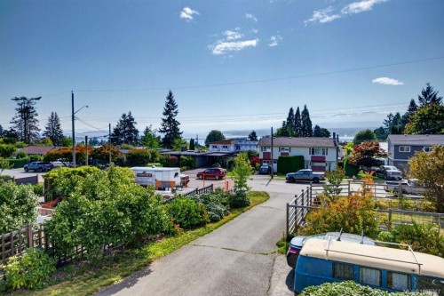 2158 Downey Ave, Comox, BC 