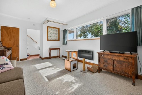 2158 Downey Ave, Comox, BC 