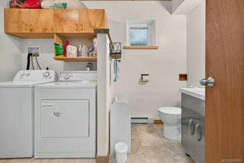 2158 Downey Ave, Comox, BC 