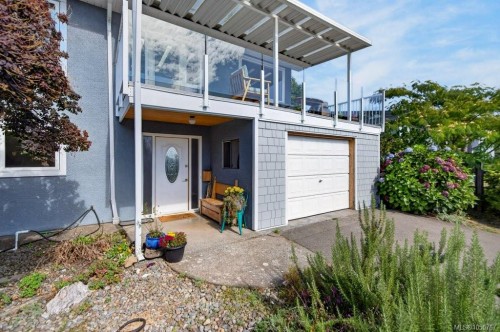 2158 Downey Ave, Comox, BC 