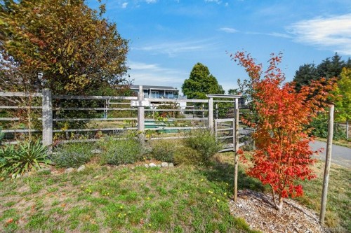 2158 Downey Ave, Comox, BC 