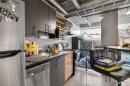 #213-1061 Fort St, Victoria, BC 