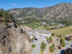 203-2523 Shannon View Drive West Kelowna, BC V4T 2Z7