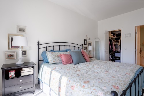 203-2523 Shannon View Drive, West Kelowna, BC 