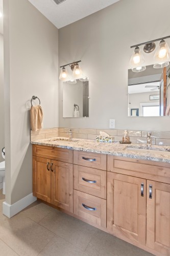 837 Selkirk Drive, Creston, BC 