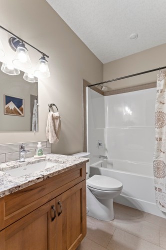 837 Selkirk Drive, Creston, BC 