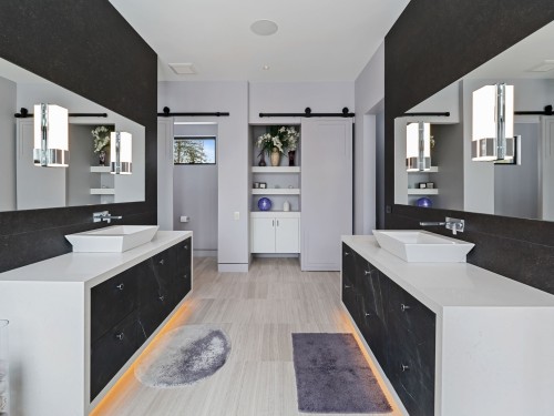 722 Highpointe Place, Kelowna, BC 