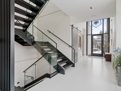722 Highpointe Place, Kelowna, BC 