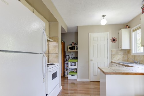 1360 Elm Street, Kelowna, BC 