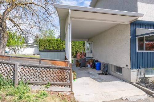 1360 Elm Street, Kelowna, BC 
