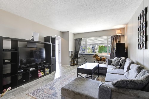 1360 Elm Street, Kelowna, BC 